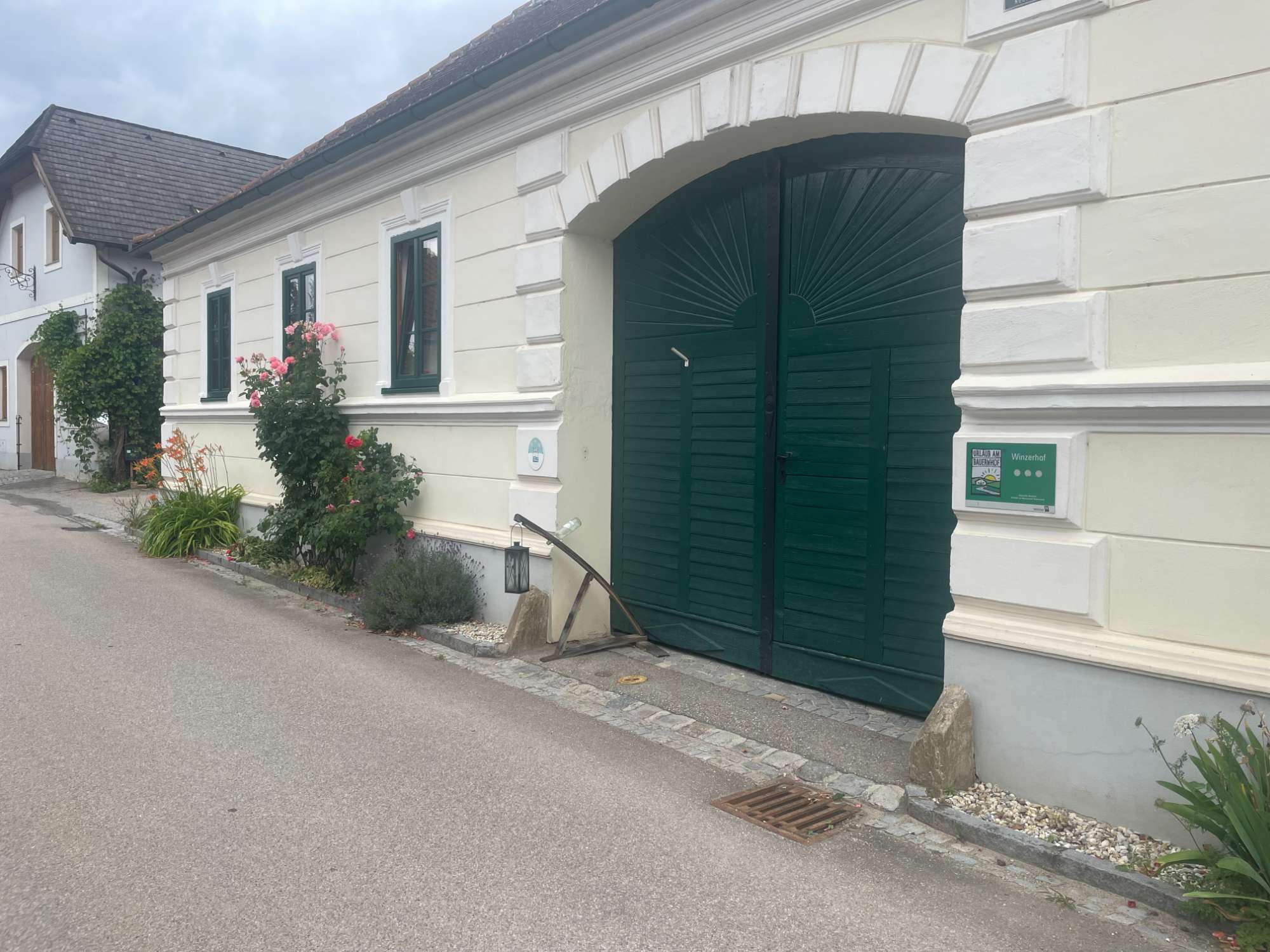 Ferienwohnung Front.JPG